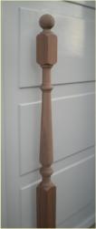 Baluster für Balkon-Geländer Fichte Der Antrittspfosten ist ein am Beginn eines Treppengeländers angeordnet